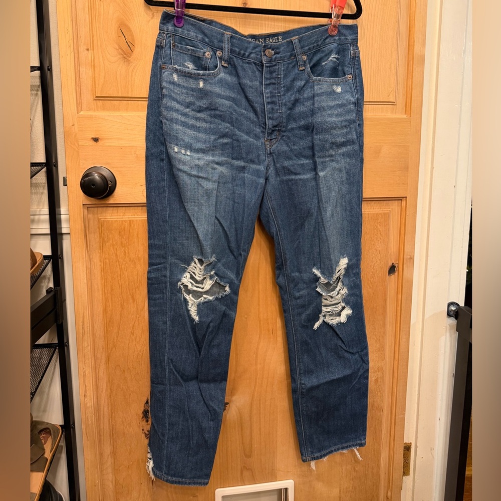 American Eagle Outfitters Vintage High-Rise Jeans